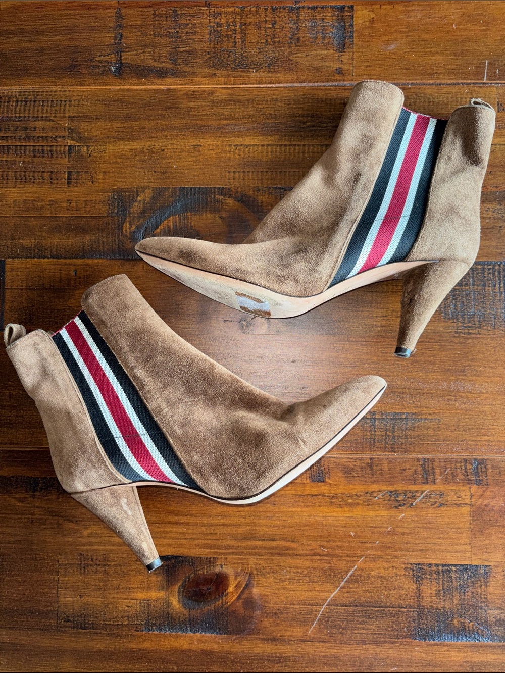 Veronica Beard Brown Suede Booties